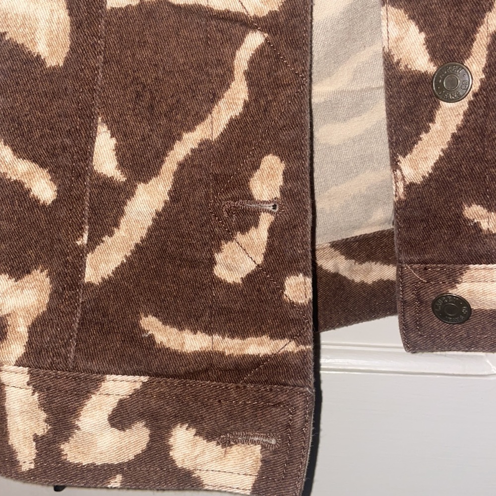 Lauren Ralph Lauren Animal Print Denim Jacket - Picture 5 of 6